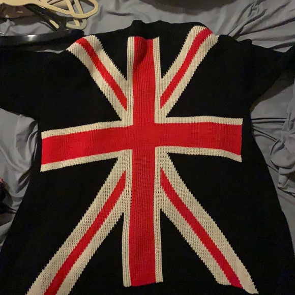 Button down sweater - Picture 1 of 2